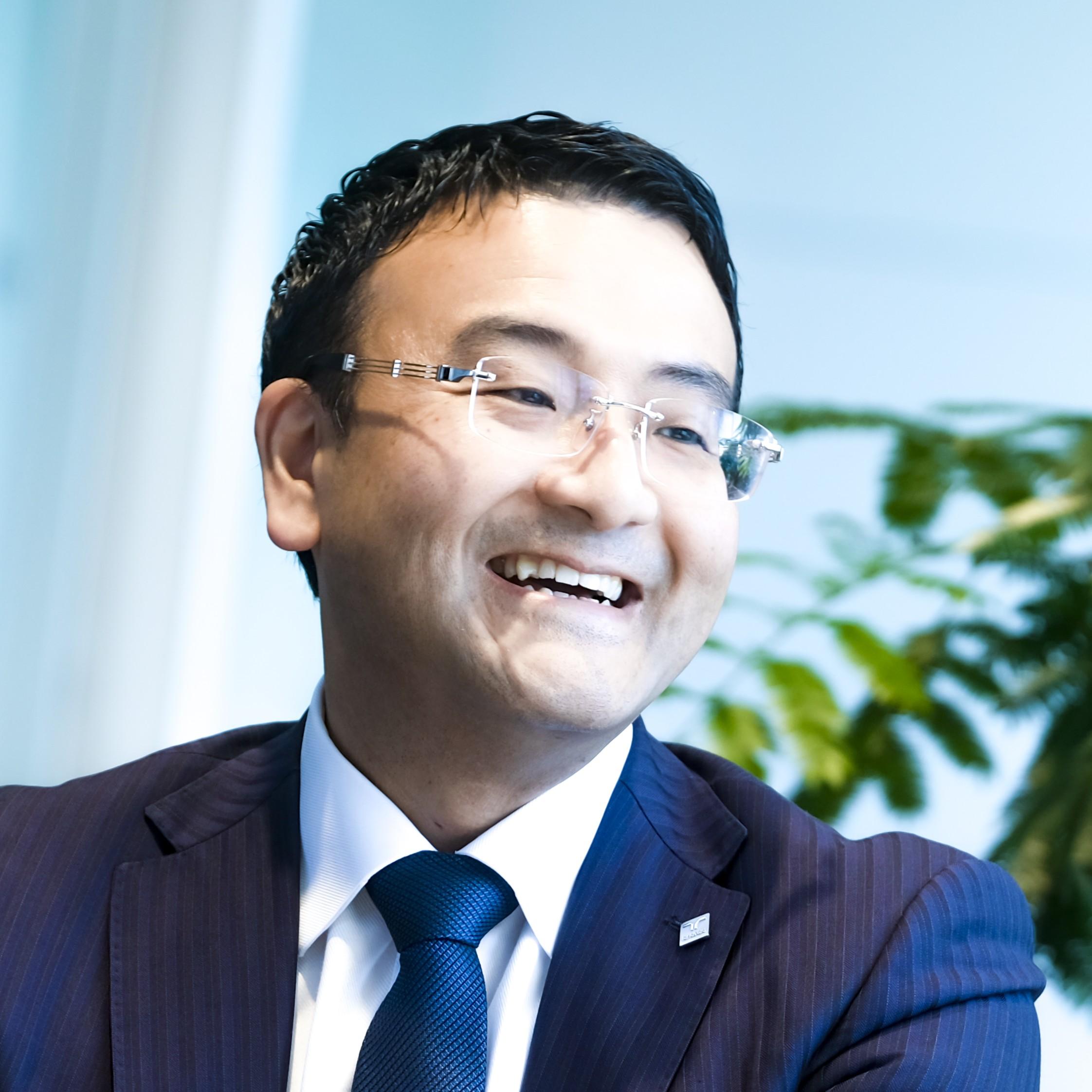 佐藤有プロフィール写真_trim.jpg