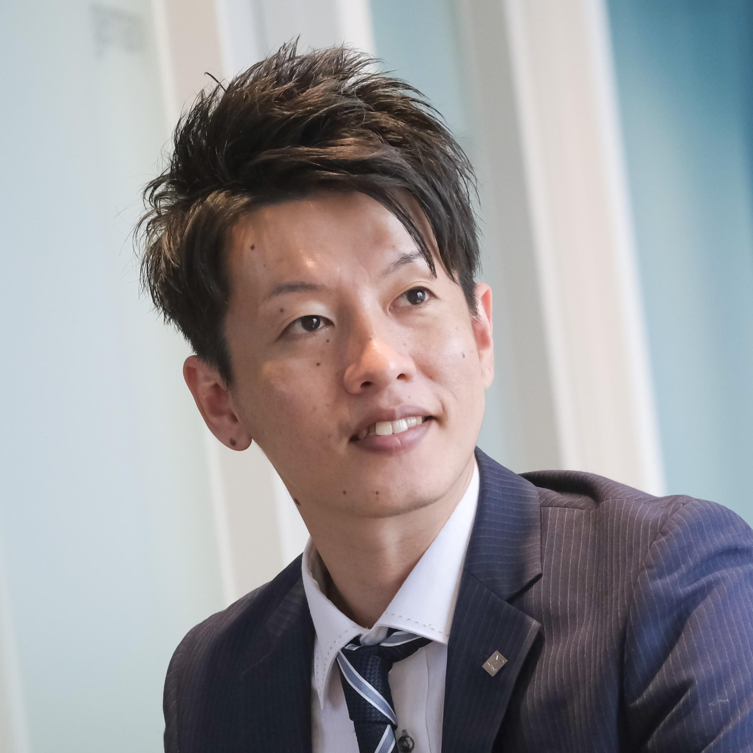 岩坪将太_trimmed.jpg